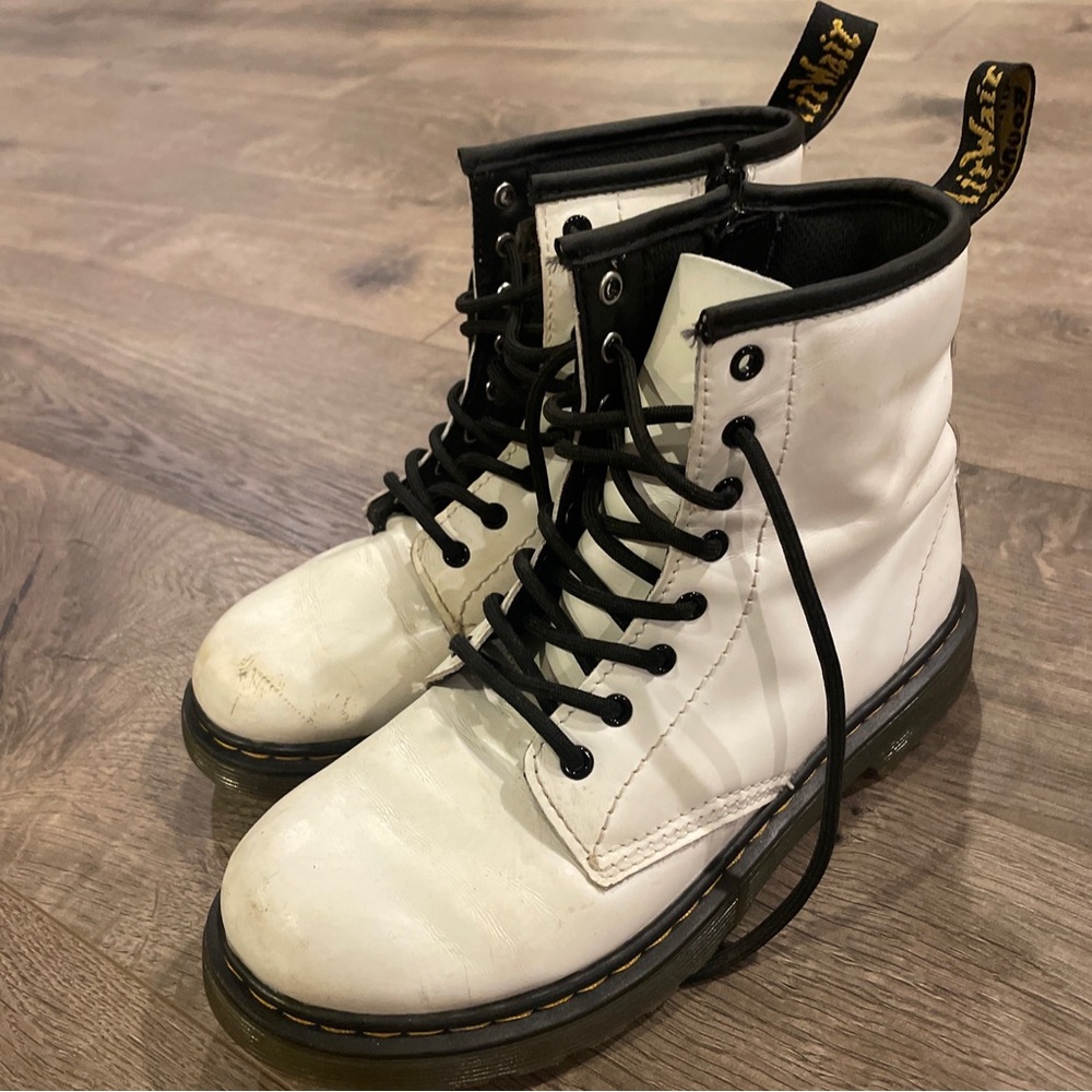 Dr. Martens Kids White and Black Lace-Up Boots